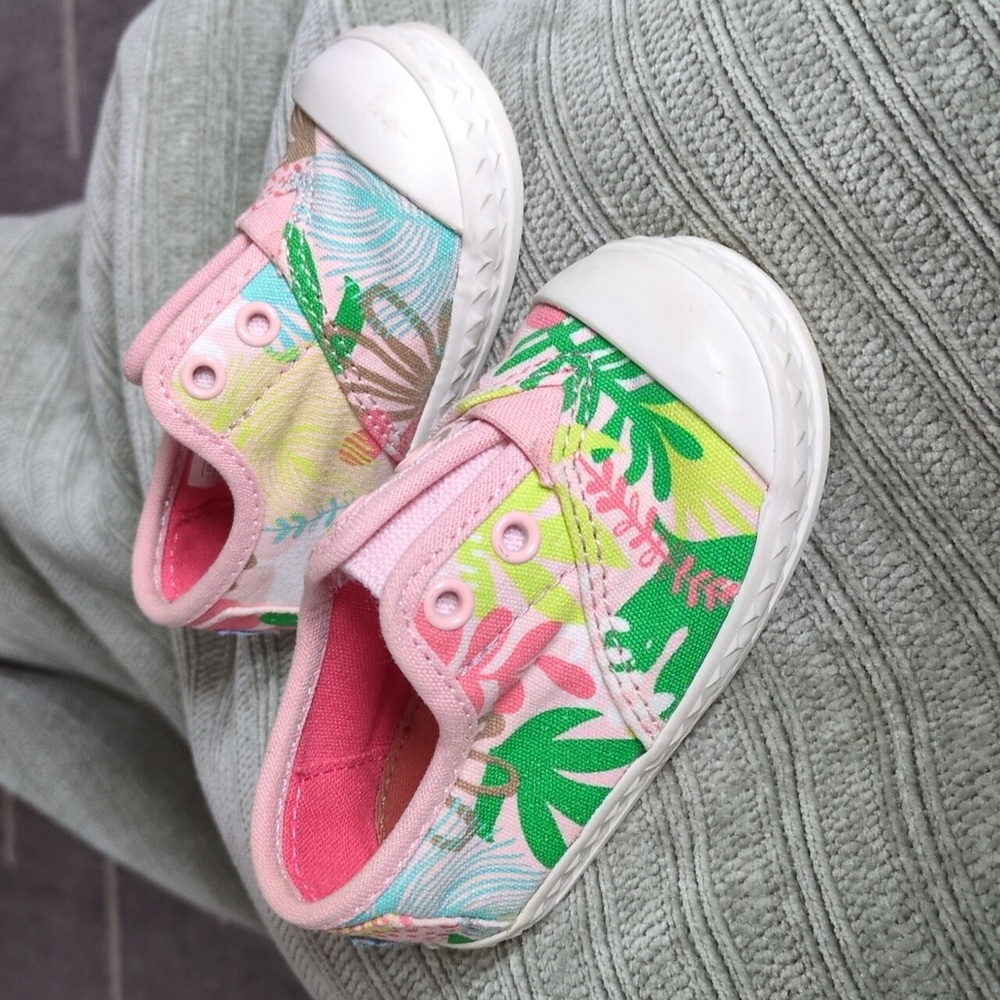 Toms Shoes Floral Tropical Toddler Size 4 Summer Slip On